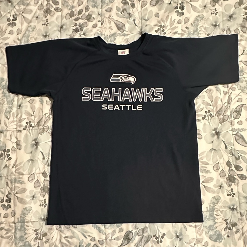 Seattle Seahawks NFL Team Apparel T Shirt - Youth/Boys XL